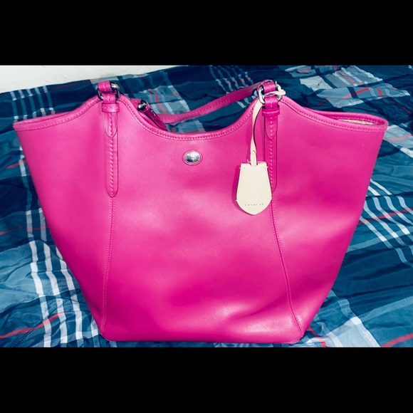 Super cute and chich Coach bag